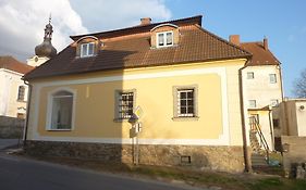 Guest House U Zlateho Jelena