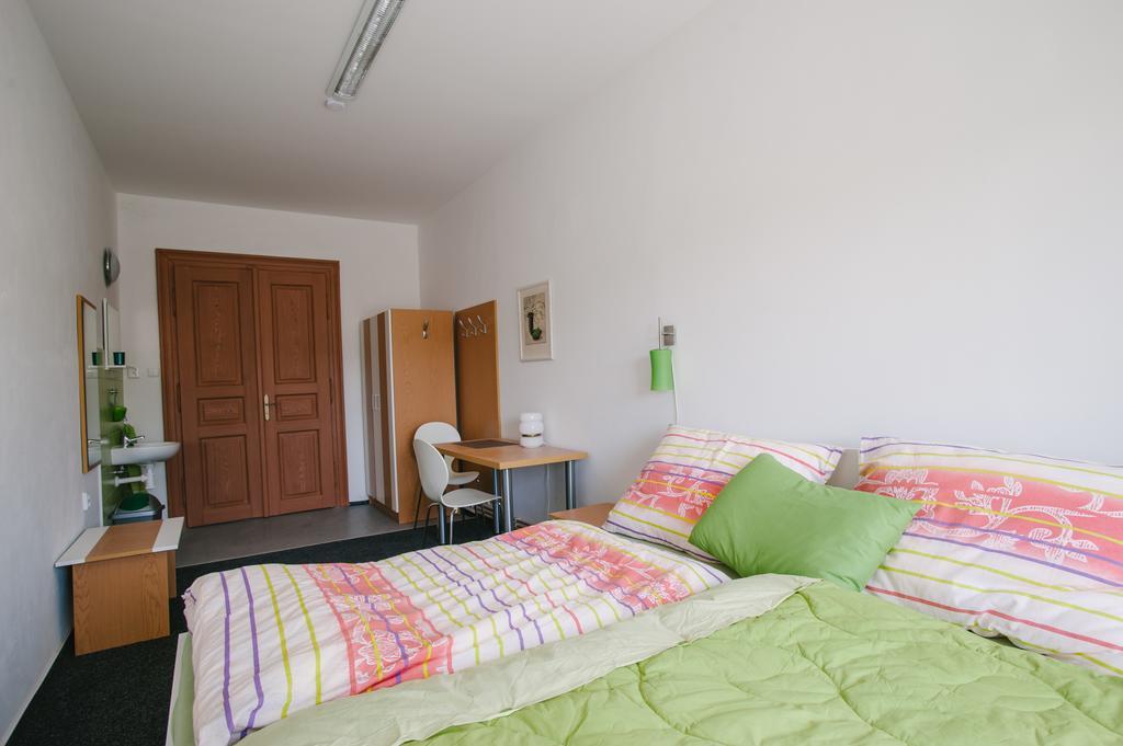 Guest House U Zlateho Jelena Žinkovy Pokój zdjęcie